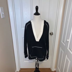 Sonoma Hooded sweatshirt with drawstring closure